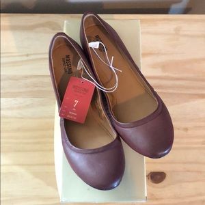 Mossimo Ballet Flat Brown Size 7